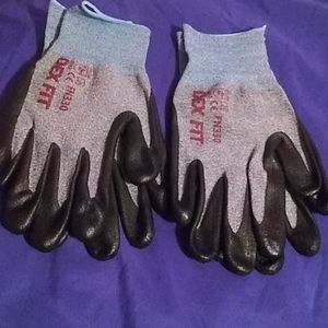 Power grip nitrile work gloves